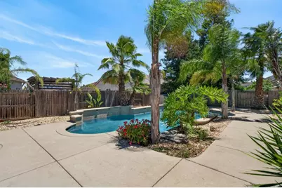 9818 Black Swan Drive, Elk Grove, CA 95624 - Photo 58
