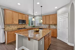 9472 Rhone Valley Way, Elk Grove, CA 95624 - Photo 26
