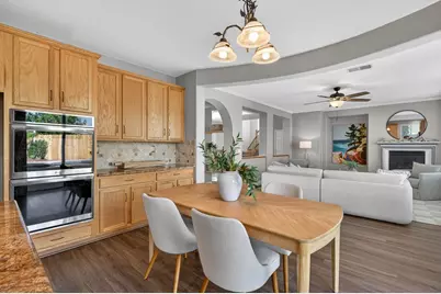 9472 Rhone Valley Way, Elk Grove, CA 95624 - Photo 24