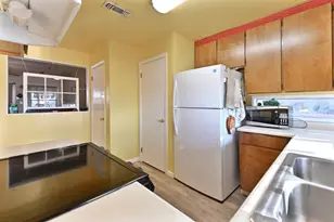 10471 Mariposa Ave, Jackson, CA 95642 - Photo 12