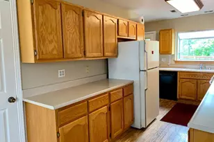 4649 V St, Sacramento, CA 95817 - Photo 6