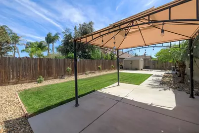 1704 Carpathian Way, Hughson, CA 95326 - Photo 26