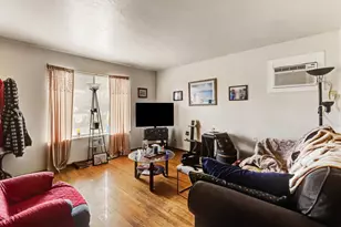 2731 57th St, Sacramento, CA 95817 - Photo 8