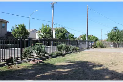 681 Taylor Road, Lodi, CA 95242 - Photo 28