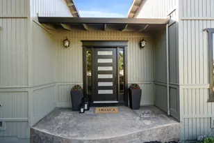 951 Haight Ct, El Dorado Hills, CA 95762 - Photo 2