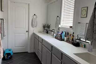 4351 Shingle Oak Ln, Sacramento, CA 95834 - Photo 10