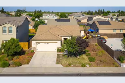 1020 Narada Way, Livingston, CA 95334 - Photo 4
