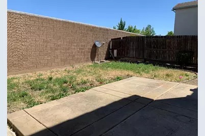 1881 Alice Way, Sacramento, CA 95834 - Photo 12