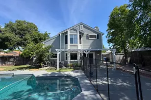 8700 Brittany Park Dr, Sacramento, CA 95828 - Photo 22