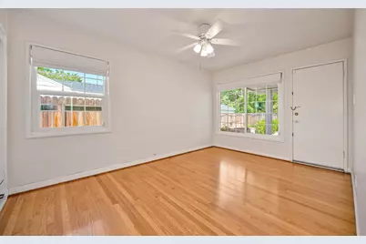 5712 McAdoo Avenue, Sacramento, CA 95819 - Photo 38