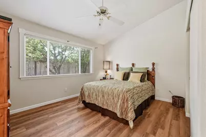 9196 Morgan Point Court, Elk Grove, CA 95624 - Photo 22