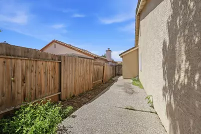 9196 Morgan Point Court, Elk Grove, CA 95624 - Photo 36