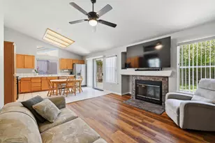 9196 Morgan Point Ct, Elk Grove, CA 95624 - Photo 10