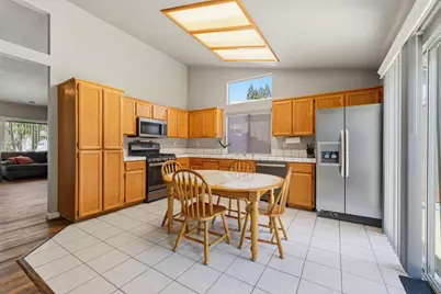 9196 Morgan Point Court, Elk Grove, CA 95624 - Photo 14