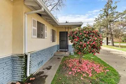 2735 57th Street, Sacramento, CA 95817 - Photo 4