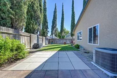8277 Prior Way, Antelope, CA 95843 - Photo 32