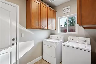 21895 One Fine Pl, Colfax, CA 95713 - Photo 16