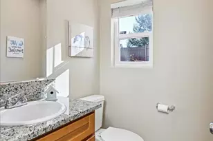 21895 One Fine Pl, Colfax, CA 95713 - Photo 8