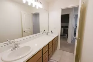 1862 Cobblefield Ln, Los Banos, CA 93635 - Photo 12
