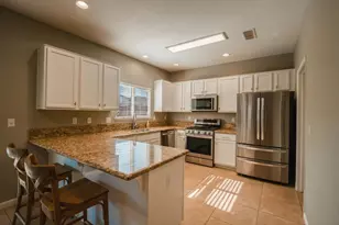 2521 Jubilee Dr, Turlock, CA 95380 - Photo 6