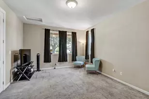 9894 Sintra Way, Elk Grove, CA 95757 - Photo 10
