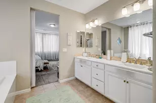 9894 Sintra Way, Elk Grove, CA 95757 - Photo 44