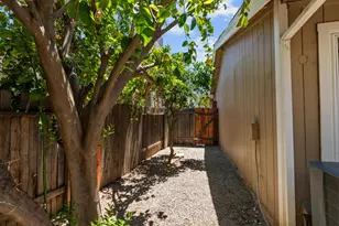 1652 Vallarta Cir, Sacramento, CA 95834 - Photo 36