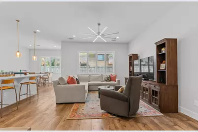 272 Olivadi Way, Sacramento, CA 95834 - Photo 4