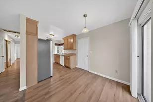 7263 Hayward Dr, Sacramento, CA 95828 - Photo 12