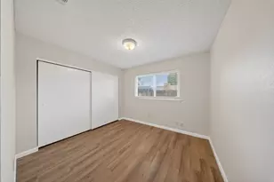 7263 Hayward Dr, Sacramento, CA 95828 - Photo 18