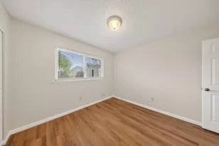7263 Hayward Dr, Sacramento, CA 95828 - Photo 22