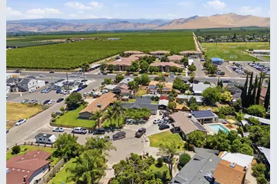 40694 Pearl Rd, Cutler, CA 93615 - Photo 28