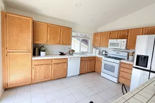1513 Alyssum Way, Roseville, CA 95747 - Photo 6