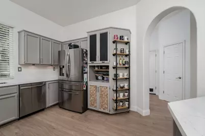 2847 Belle Fleur Way, Sacramento, CA 95833 - Photo 12