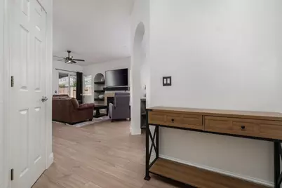 2847 Belle Fleur Way, Sacramento, CA 95833 - Photo 4