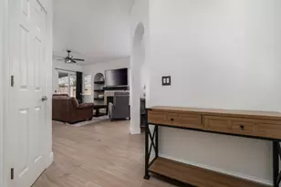 2847 Belle Fleur Way, Sacramento, CA 95833 - Photo 4
