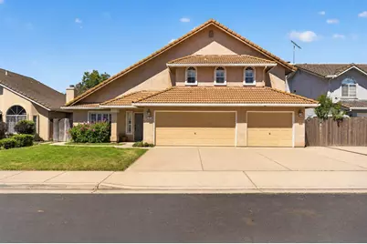 294 New Court, Oakdale, CA 95361 - Photo 1
