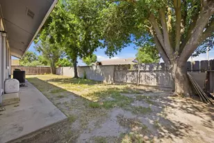 813 Holiday Way, Chowchilla, CA 93610 - Photo 36