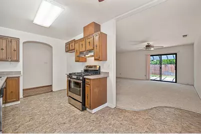 5613 Sapunor Way, Carmichael, CA 95608 - Photo 10