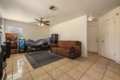 916 Fall River Drive, Modesto, CA 95351 - Photo 10