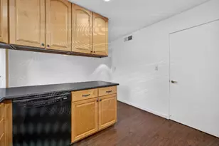 3548 Larchmont Square Ln, Sacramento, CA 95821 - Photo 18