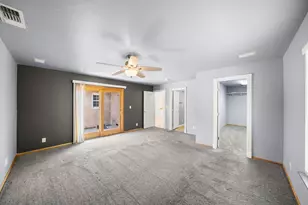 3077 Bertis Dr, Sacramento, CA 95821 - Photo 36