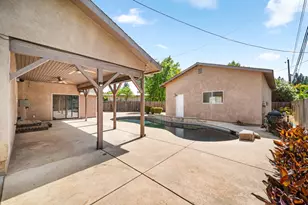 3077 Bertis Dr, Sacramento, CA 95821 - Photo 56
