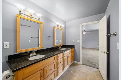 3077 Bertis Drive, Sacramento, CA 95821 - Photo 38