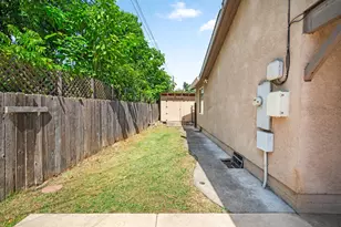 3077 Bertis Dr, Sacramento, CA 95821 - Photo 52