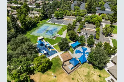 863 E Woodside Lane #9, Sacramento, CA 95825 - Photo 36