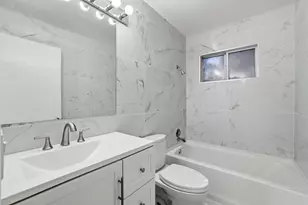 8077 Caribbean Way, Sacramento, CA 95826 - Photo 22