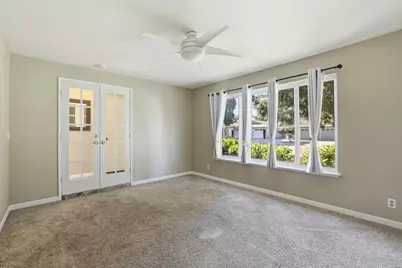 8077 Caribbean Way, Sacramento, CA 95826 - Photo 8