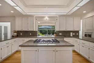 8530 Quail Oaks Dr, Granite Bay, CA 95746 - Photo 12