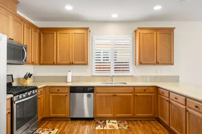 714 Elk Hills Drive, Galt, CA 95632 - Photo 8